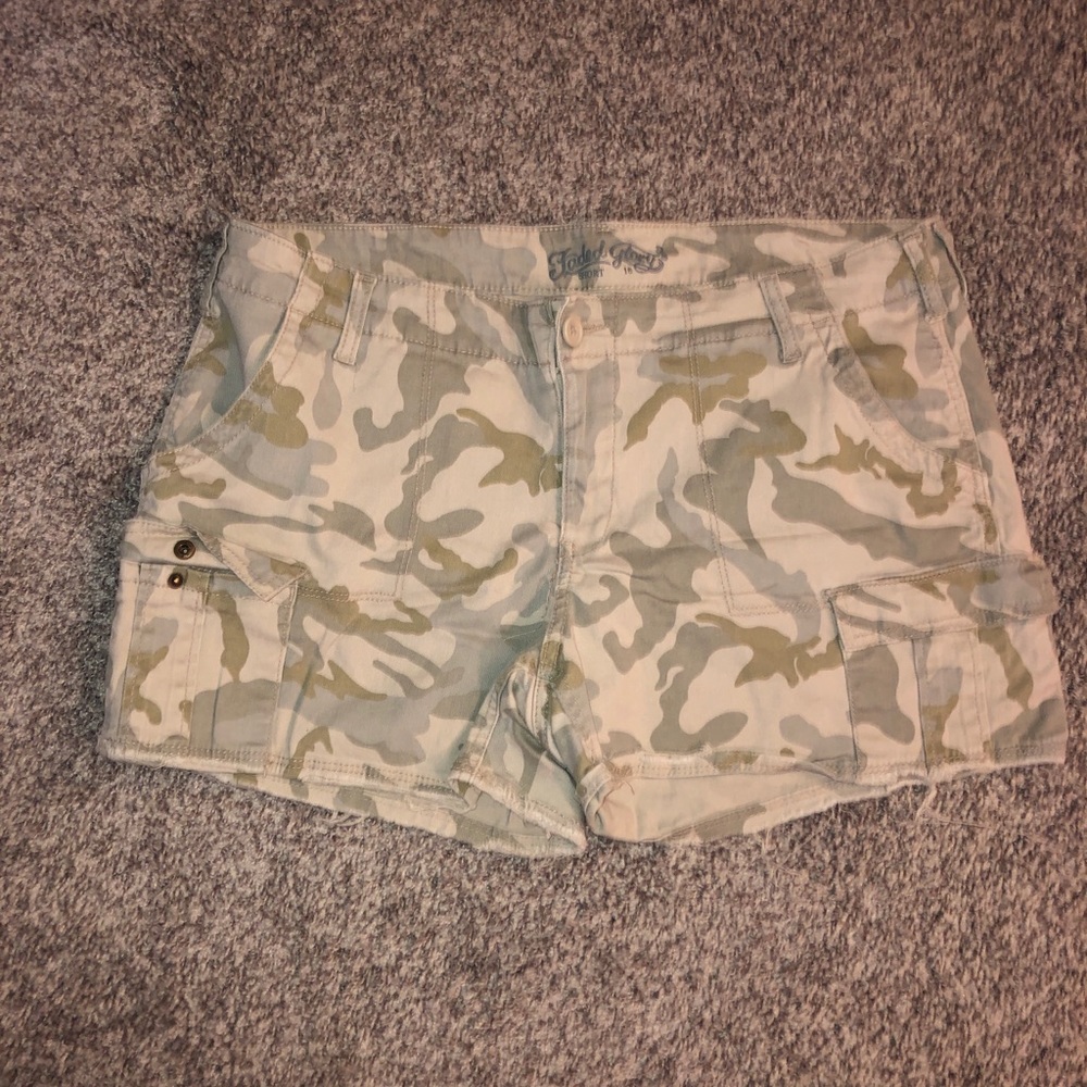Shorts. Size 16